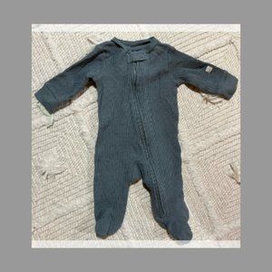🤍4/$25 Baby waffle knit onesie 3M pale blue
